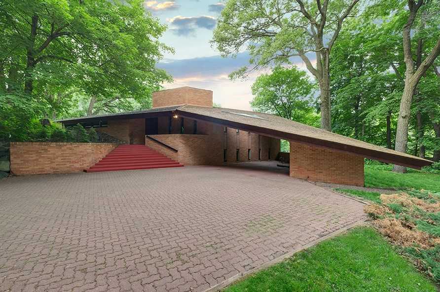 Dream House of the Week: Home designed by Frank Lloyd Wright