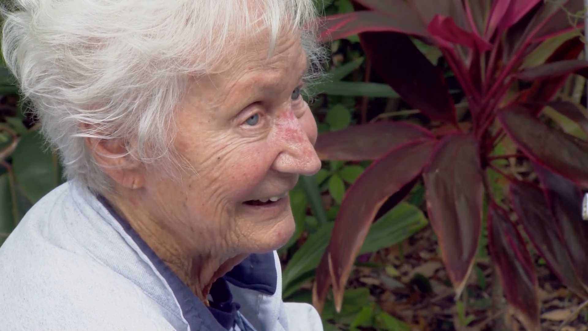 Elderly woman swindled by churchgoer, police say